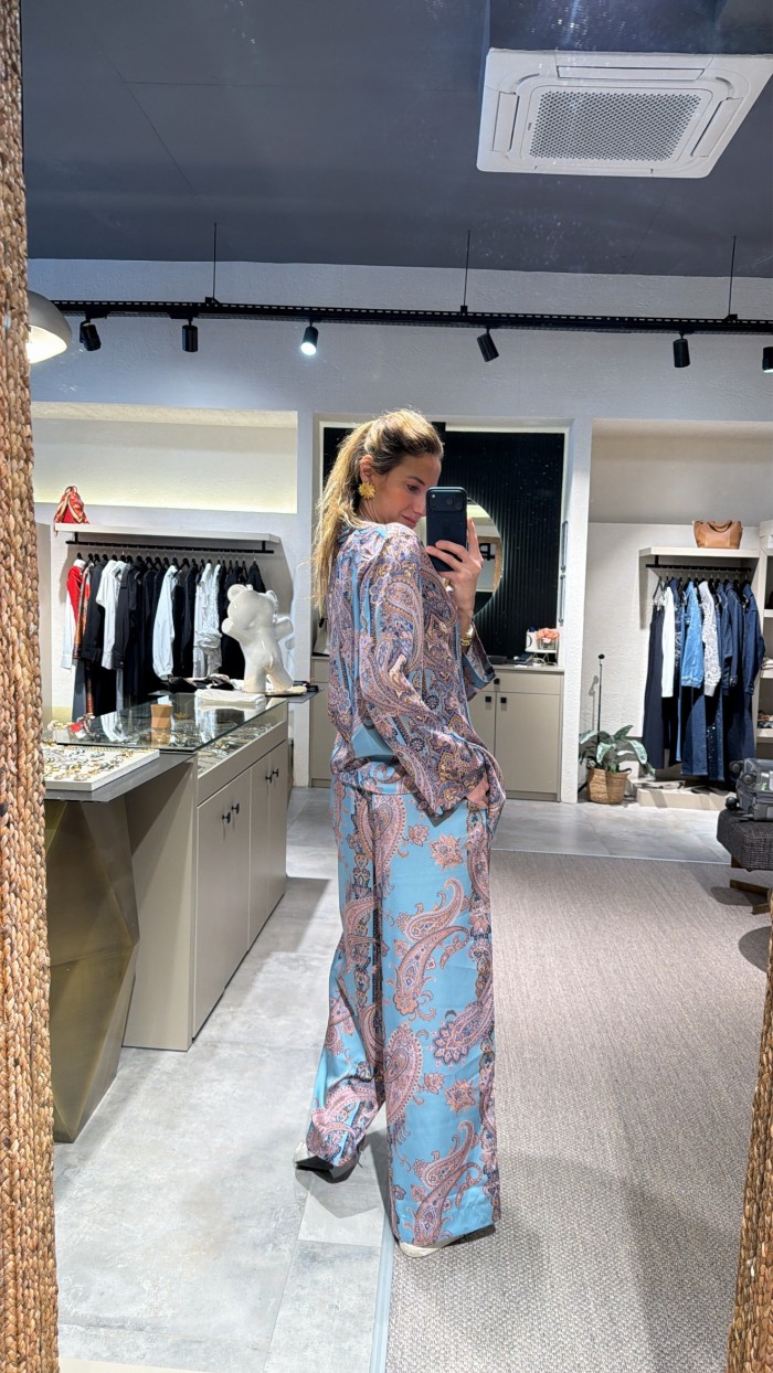 Mavi Desenli İpek Saten Takım