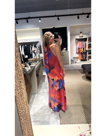 Kırmızı Desenli Halter Yaka Elbise Kırmızı Desenli Halter Yaka Elbise