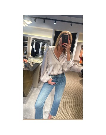 Lovesol Bej V Yaka Bluz