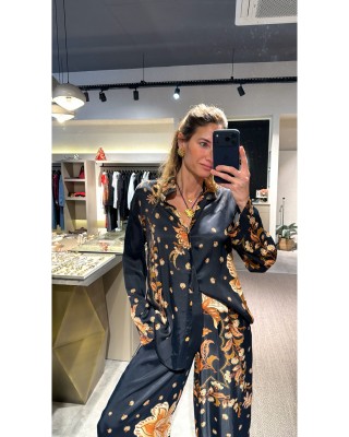 Siyah ve Kahve Desenli İpek Saten Takım