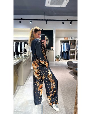 Siyah ve Kahve Desenli İpek Saten Takım