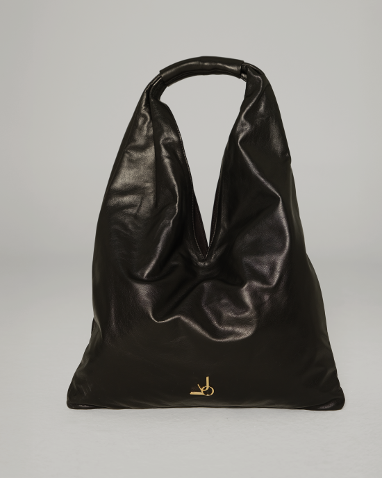 CLASSIC V IN BLACK CLASSIC V IN BLACK