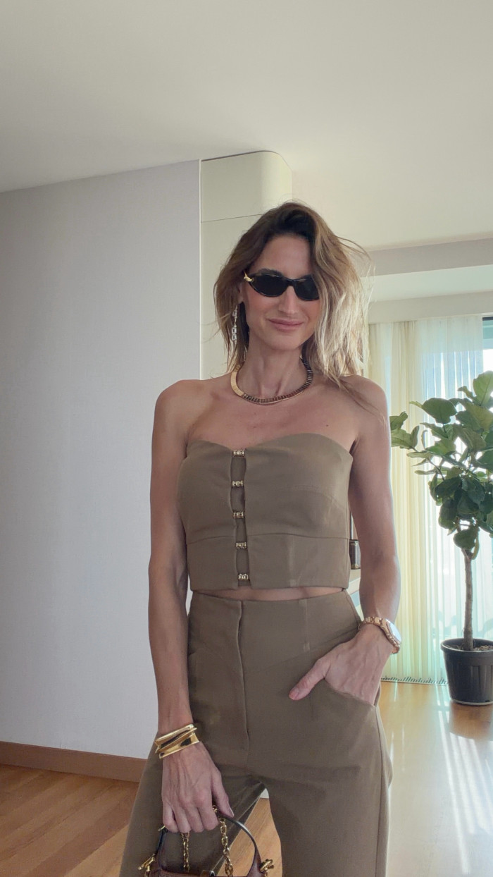 Elia Woody Crop Top