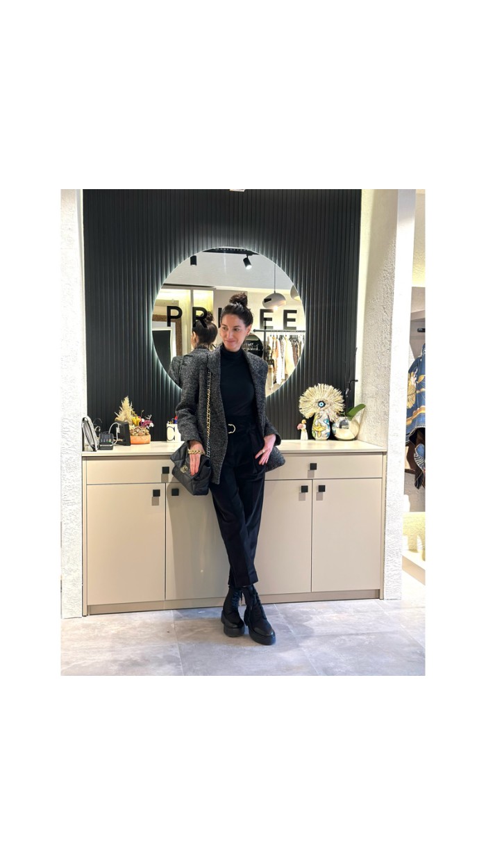 Siyah Kadife Kemer Detaylı Pantolon Siyah Kadife Kemer Detaylı Pantolon