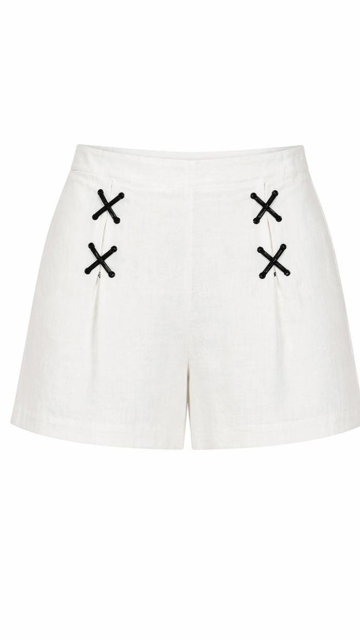 Sina Short