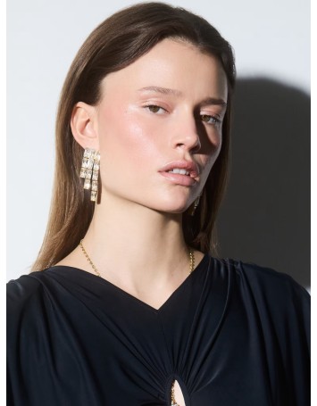 Leila Gold Earrings  Leila Gold Earrings