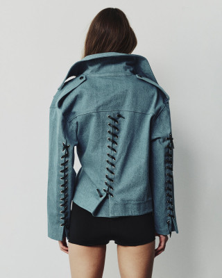 Magia Lace Up