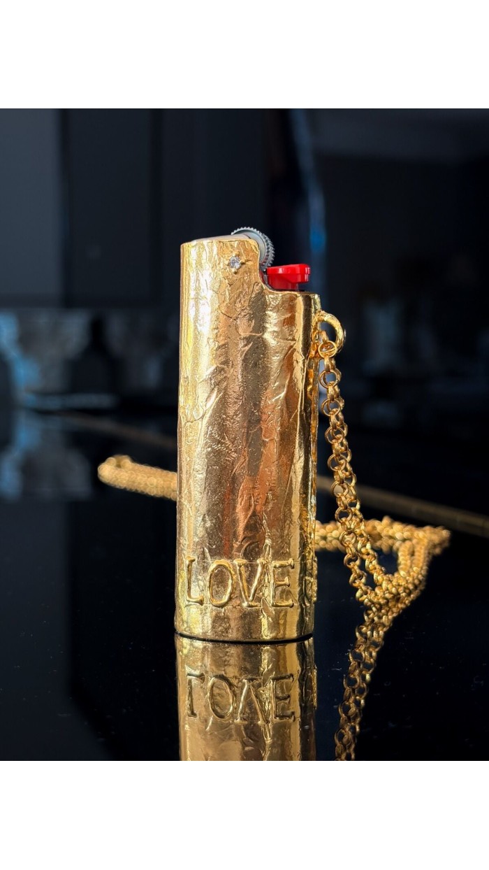 Love is Fire Lighter Holder Kolye