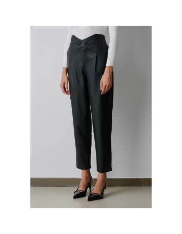 Nakış Detaylı Siyah Deri Pantolon