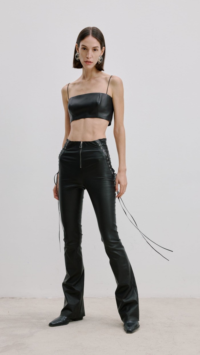 Bağcık Detaylı Deri Pantolon