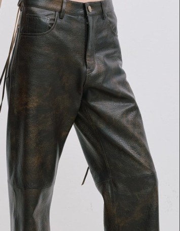 Geniş Kesim Deri Pantolon