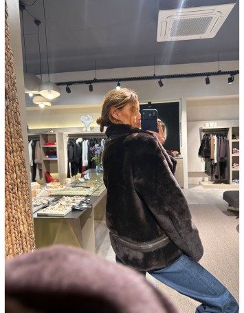 Kahverengi Silky Kürk 