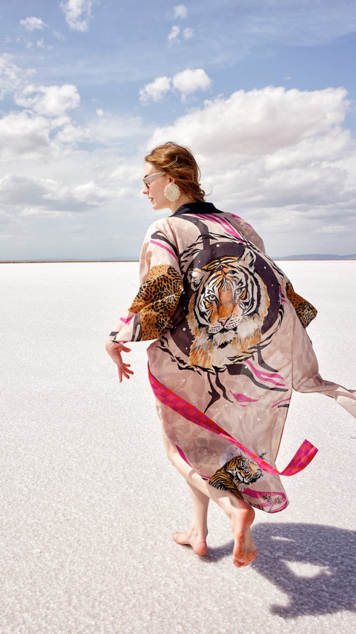 Valeria Kimono