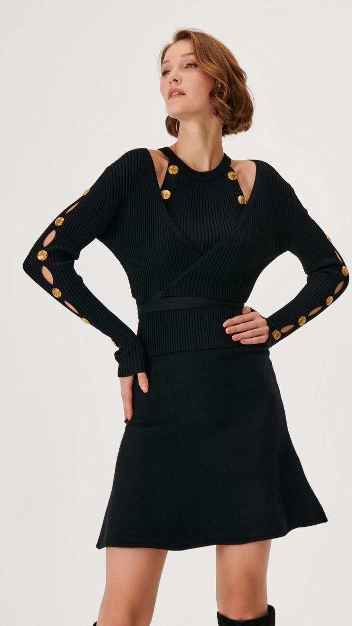 Düğme Detaylı Kruvaze Siyah Triko Hırka